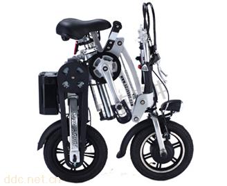 酷米尼et電動車作為新型的代步工具